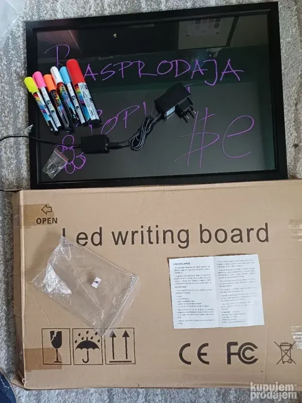 Piši briši led tabla 40x60 cm