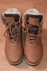 Čizme sa krznom vel. 42