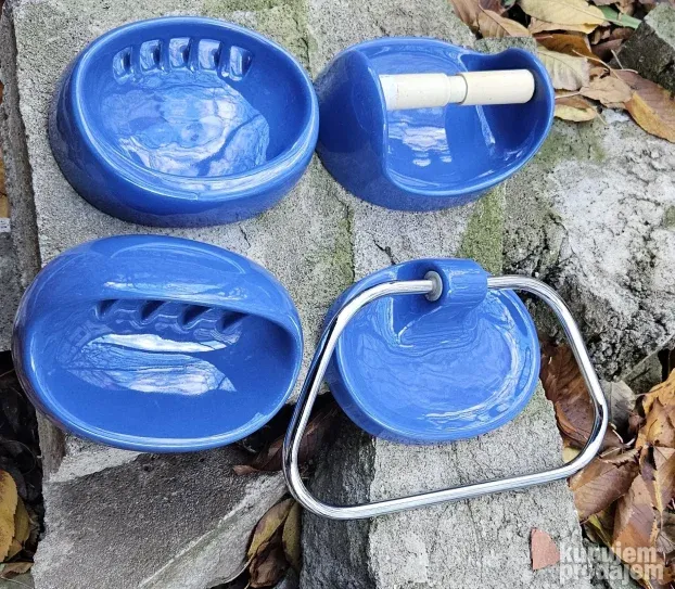 "Space age" keramički držači za kupatilo 1970/80 te