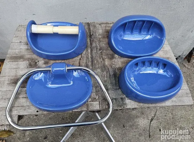 "Space age" keramički držači za kupatilo 1970/80 te