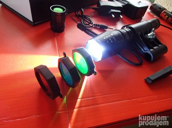 XML T6 police  kvalitetna rucna i lovacka lampa 2020
