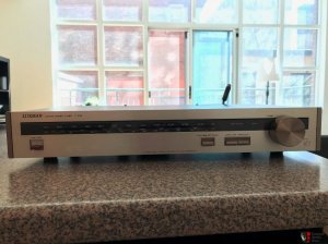 LUXMAN T-215L Odličan  Zamena