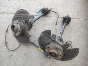 Prednje glavcine sa poluosovinama BMW E83 X3