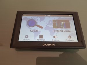 Garmin 5 inca Drive 50 Evropa Srbija dozivotni update
