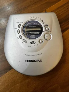 Diskmen Soundwave