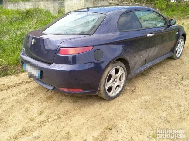 Alfa Romeo GT DELOVI
