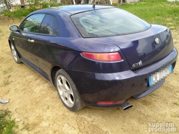 Alfa Romeo GT DELOVI
