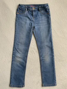 Waikiki slim fit farmerke za devojcicu 8-9 god
