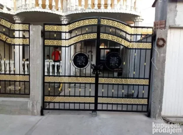 Kovane kapije i ograde