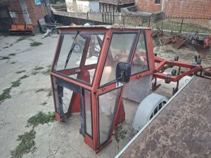 Imt kabina za 560 kompletna