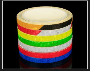 Reflektujuća samolepljiva traka (8m)