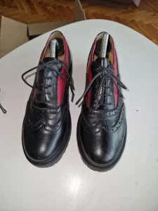 Kozne cipele Antonela rossi br 38