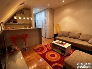 Donska 5, Cvetkova pijaca, 1.0 jednosoban, 27 m²