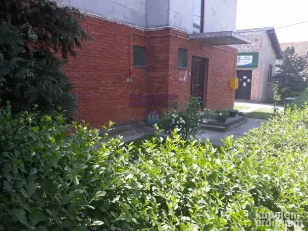 Spratna kuca -134m2 -Adice