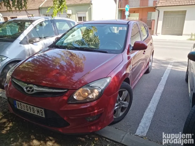 2011 Hyundai i30 1.4 OHC