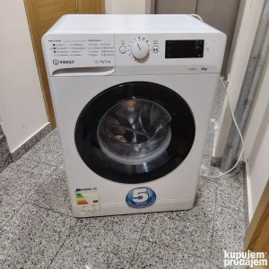 Indesit ves masina