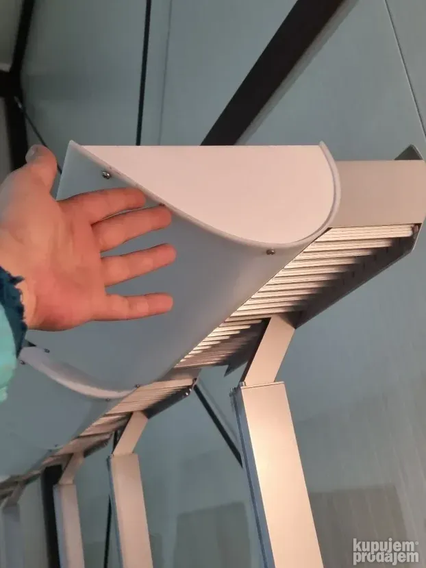 5 podnih lampi Zumtobel Staff