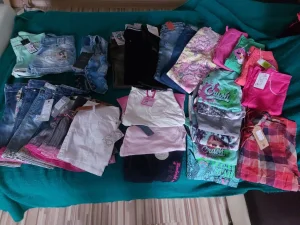 Hitno prodajem polovnu garderobu