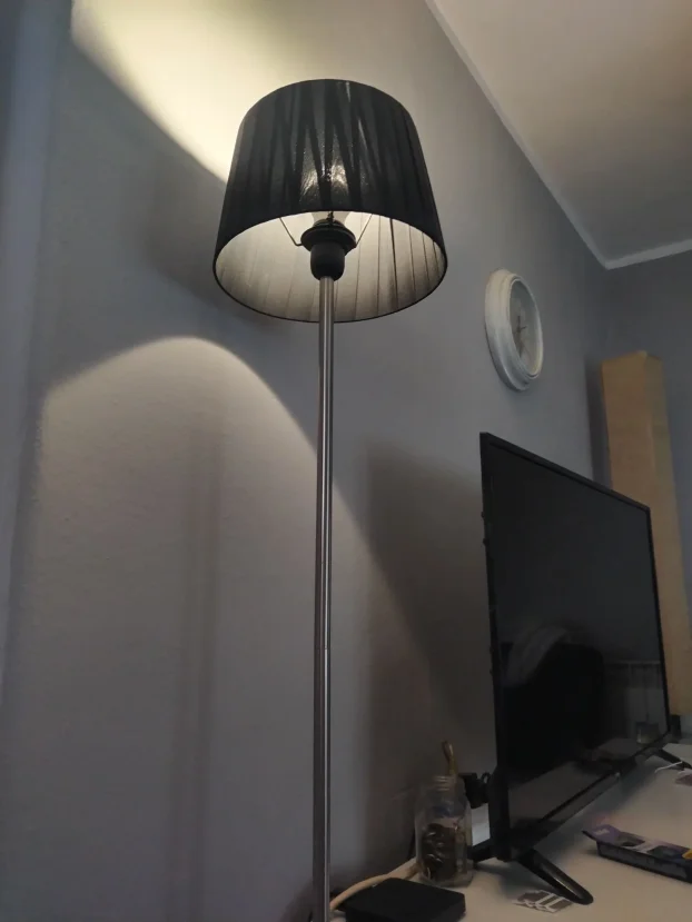 Lampa za boravak/soba 136x25