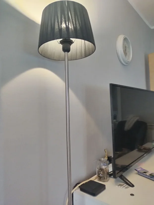 Lampa za boravak/soba 136x25