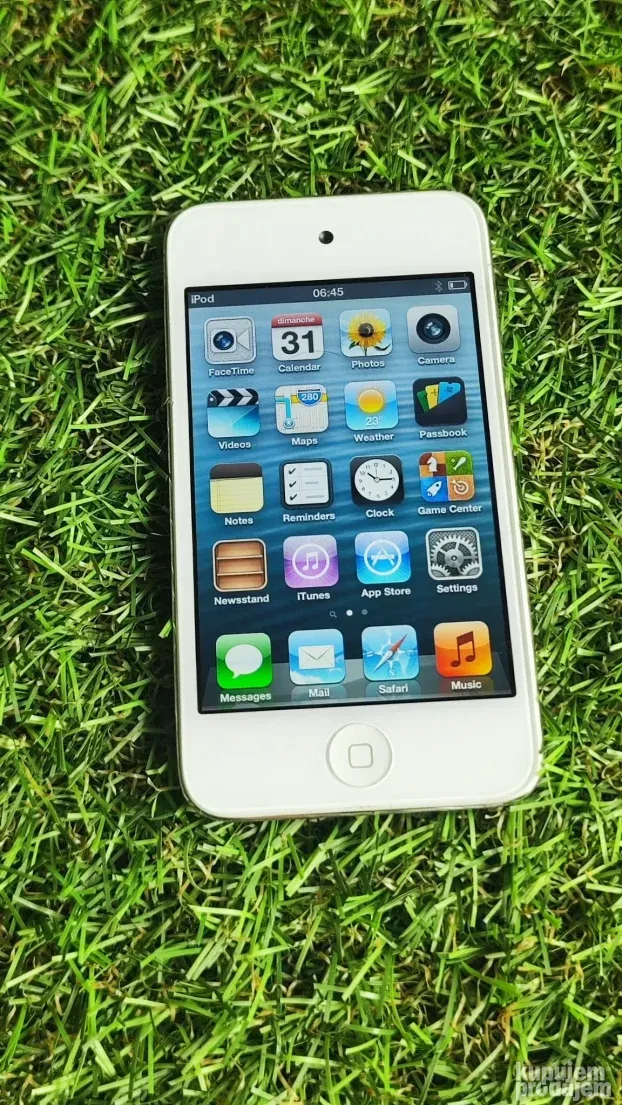 Apple iPod touch 4th Gen 8Gb A1367