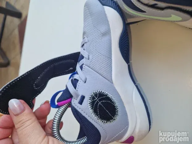 Nike patike za devojčice br 29.5 kao nove