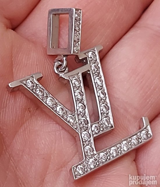 Prelep Stari Srebrni privezak Louis Vuittton, sa Logom brend
