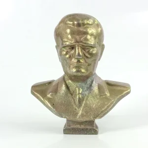 Stara Titova bista