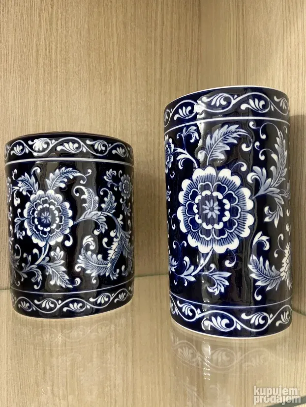 Sve 50eur - Porcelan Cajni Set Cinije Kanister Blenko Vazna