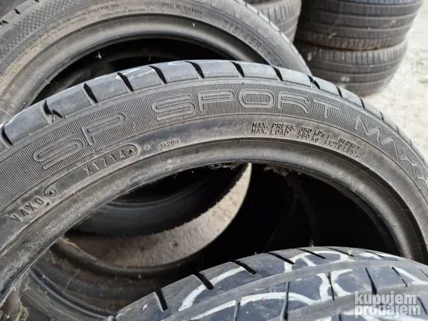 Cetiri odlicne letnje gume 18 ke DUNLOP 215-45/18 Dot 1714 s