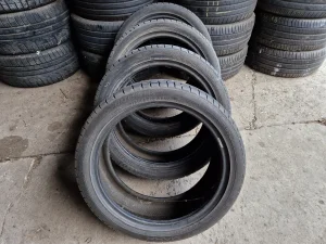 Cetiri odlicne letnje gume 18 ke DUNLOP 215-45/18 Dot 1714 s