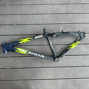 MERIDA Carbon ram za bicikl karbon 16 inca 41 cm