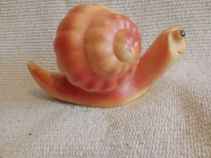 Stara gumena igracka puž aradeanca