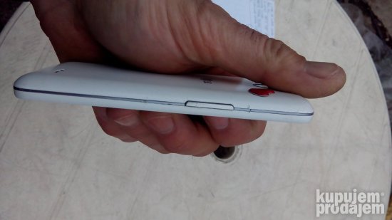 mobilni telefon lg-d280n  l65