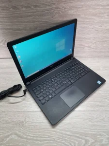 Dell vostro 3559 i5/8gb/256/intelHD529- 536