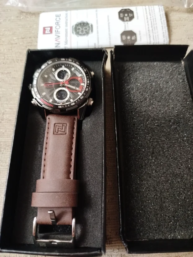 Muski rucni sat Naviforce NF9197l u kutiji