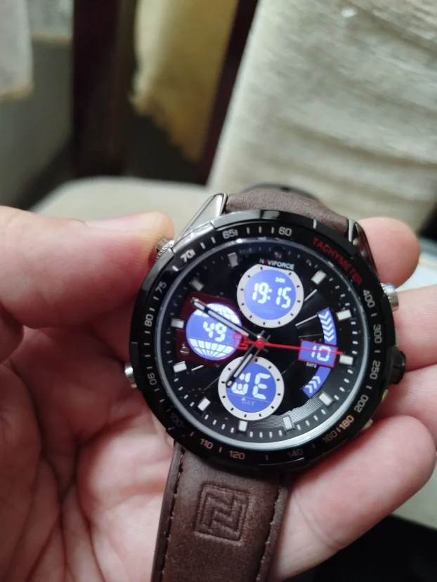 Muski rucni sat Naviforce NF9197l u kutiji