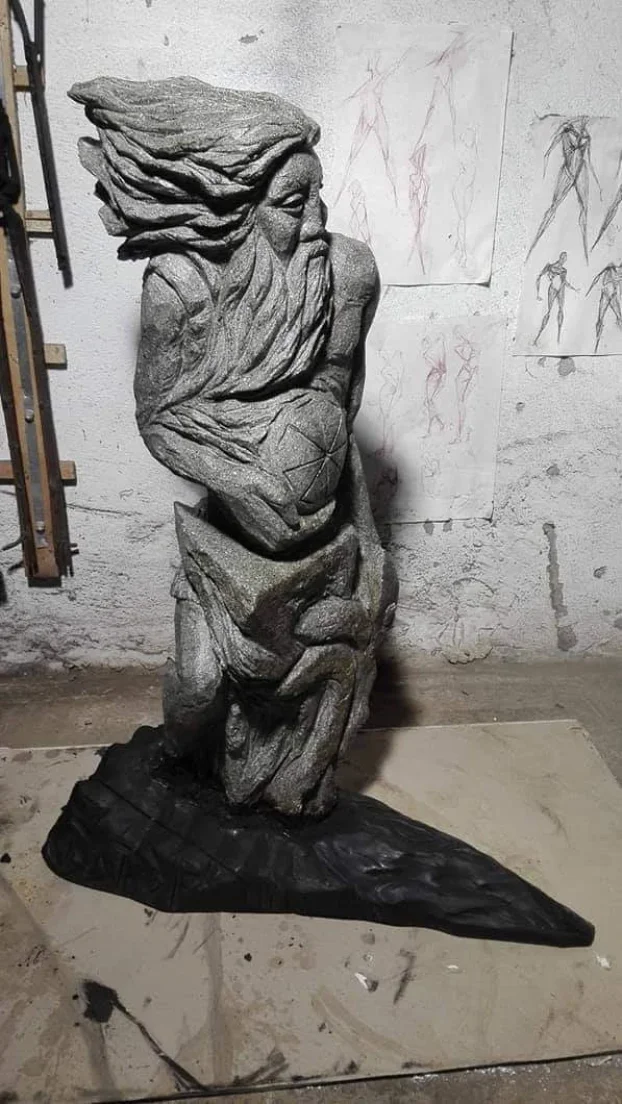 Izrada skulptura po porudzbi od svih materijala i tehnika