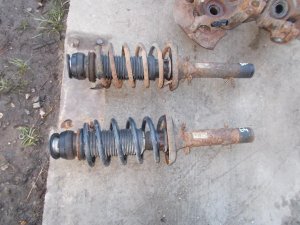 Golf 4 prednji amortizeri sa oprugama i soljama sa sdi model