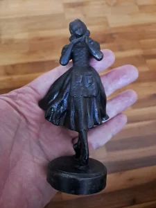 Figura, liveno gvozdje