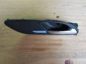 BMW s3 E46 coupe 03-06 kvaka pred VRATA UNUTRASNJA L