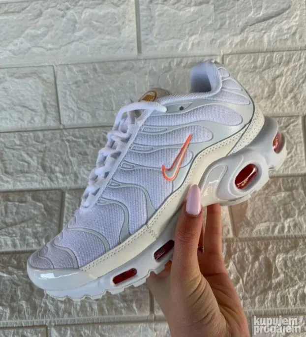 Nike TN Air Max Plus model White Pink Atomic