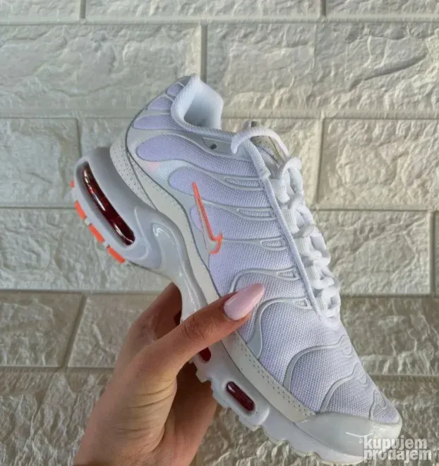 Nike TN Air Max Plus model White Pink Atomic