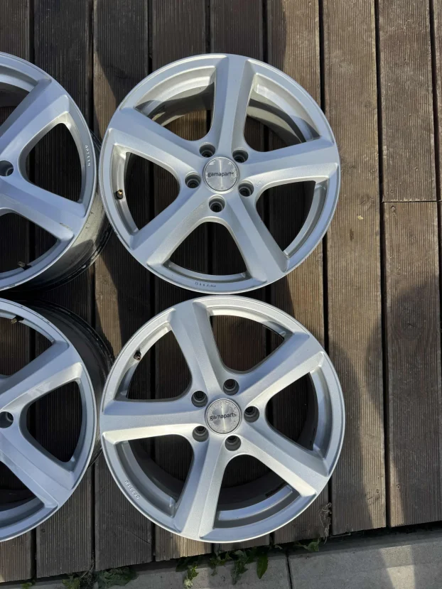 Na prodaju felne GAMPARTS 5x112 17’7j et37