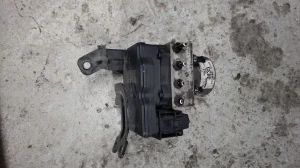 ABS pumpa Hyundai ix35 2.0 CRDI MANDO blok ABS