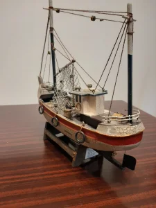 Maketa ribarskog broda
