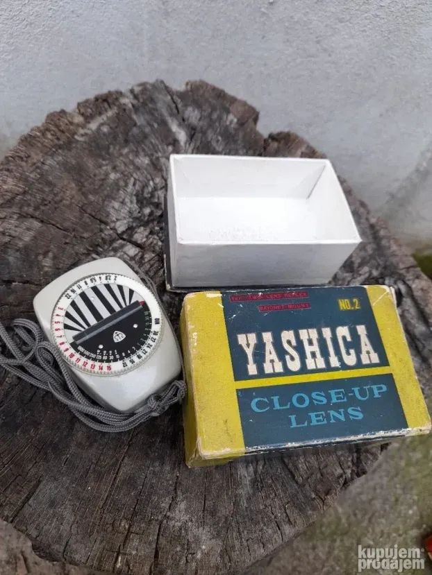 Stari svetlomer Yashica Japan u origin. kutiji ispravan
