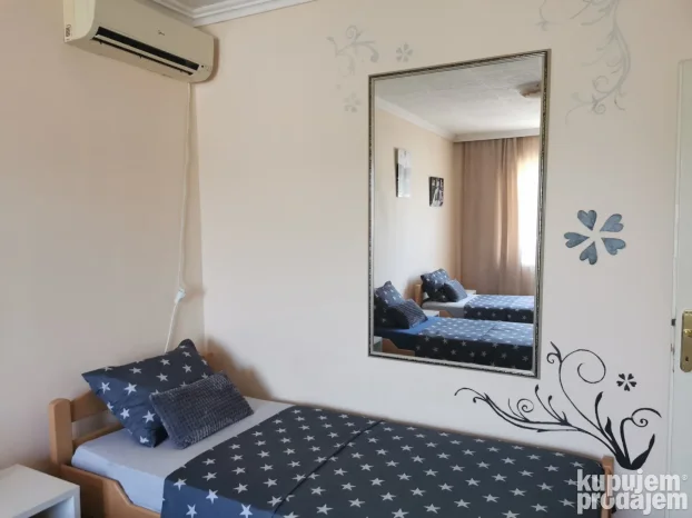 Stan na dan D9 Veliko Gradiste Srebrno jezero Tumane