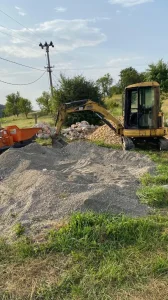 mali bager, iskopi, nasipanje, ravnanje, valjanje