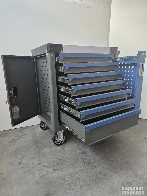 Kolica sa alatom 7 fijoka 250 dela nova AKCIJA